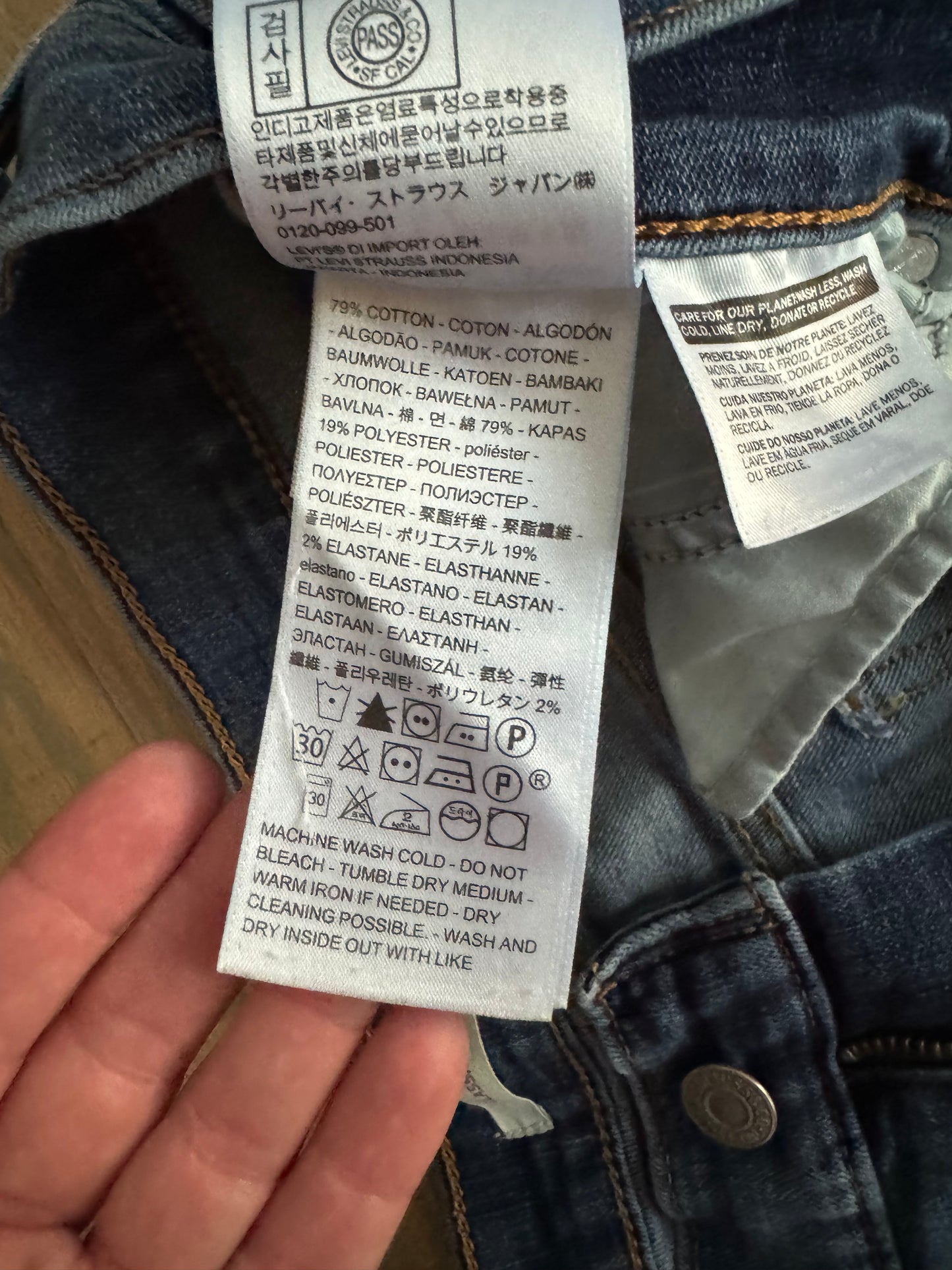Levi’s classic 512 - size 8