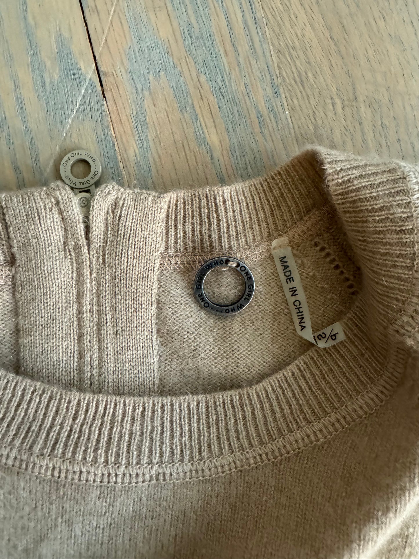 100% Cashmere short sleeve sweater - xs