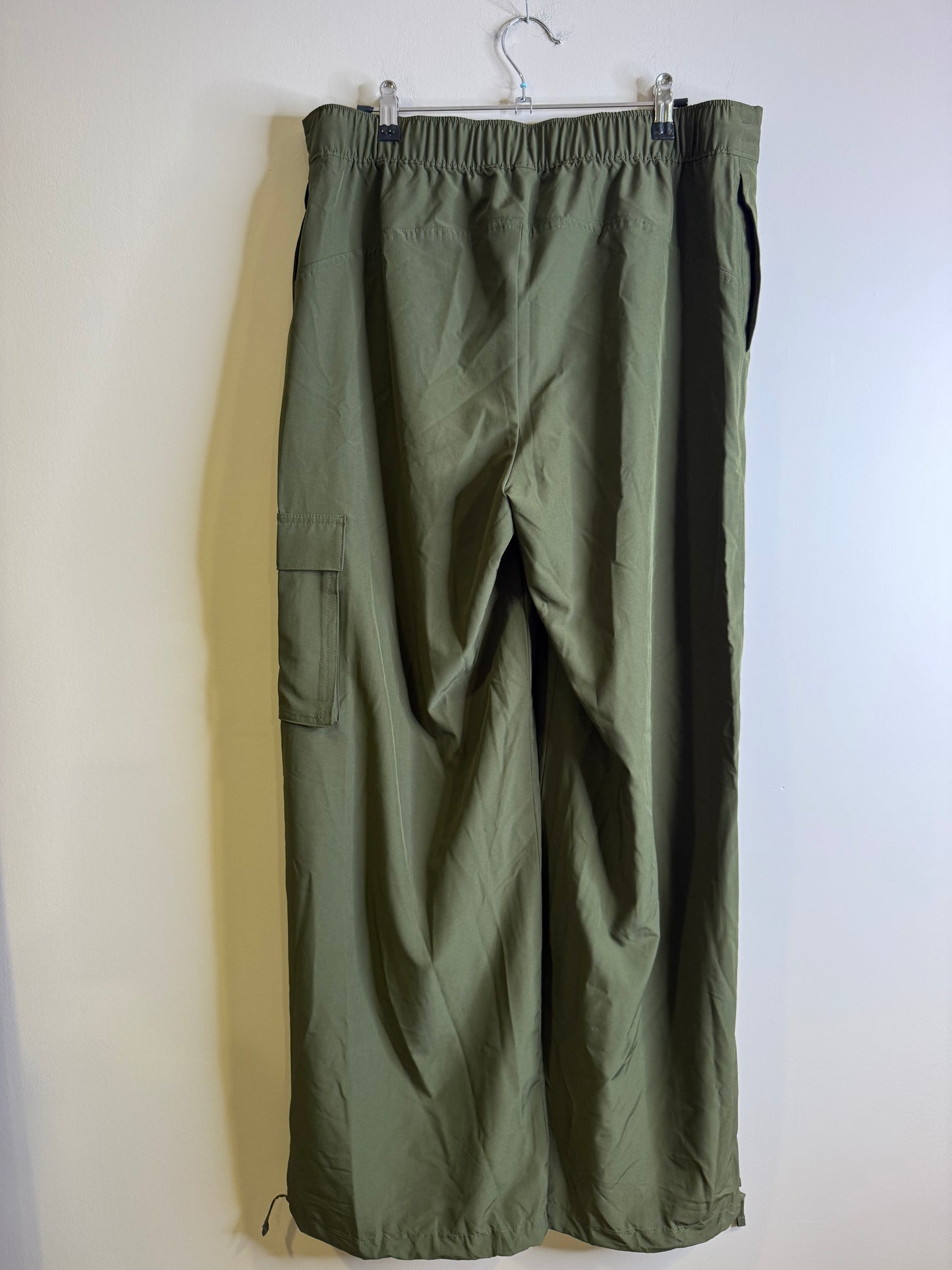 army green lightweight cargo - medium tall