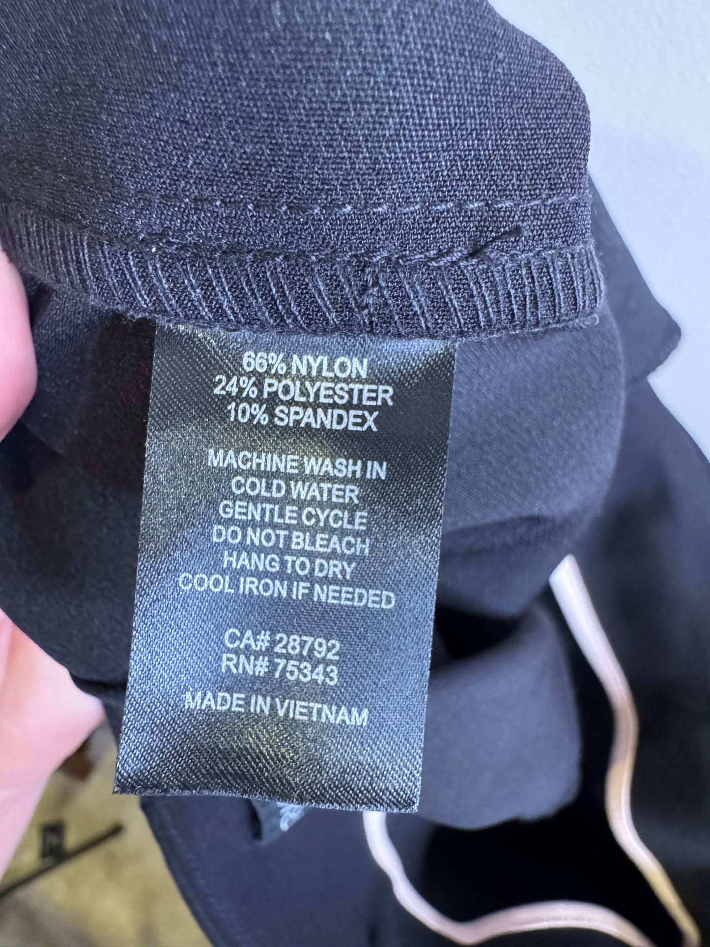Rachel Zoe black pant - size 8