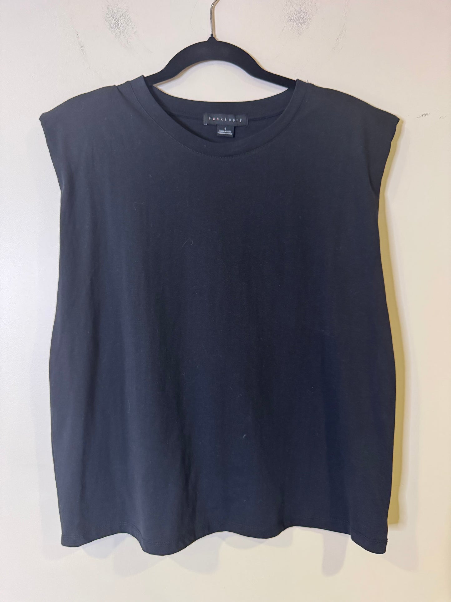 Sanctuary black sleeveless shirt - large
