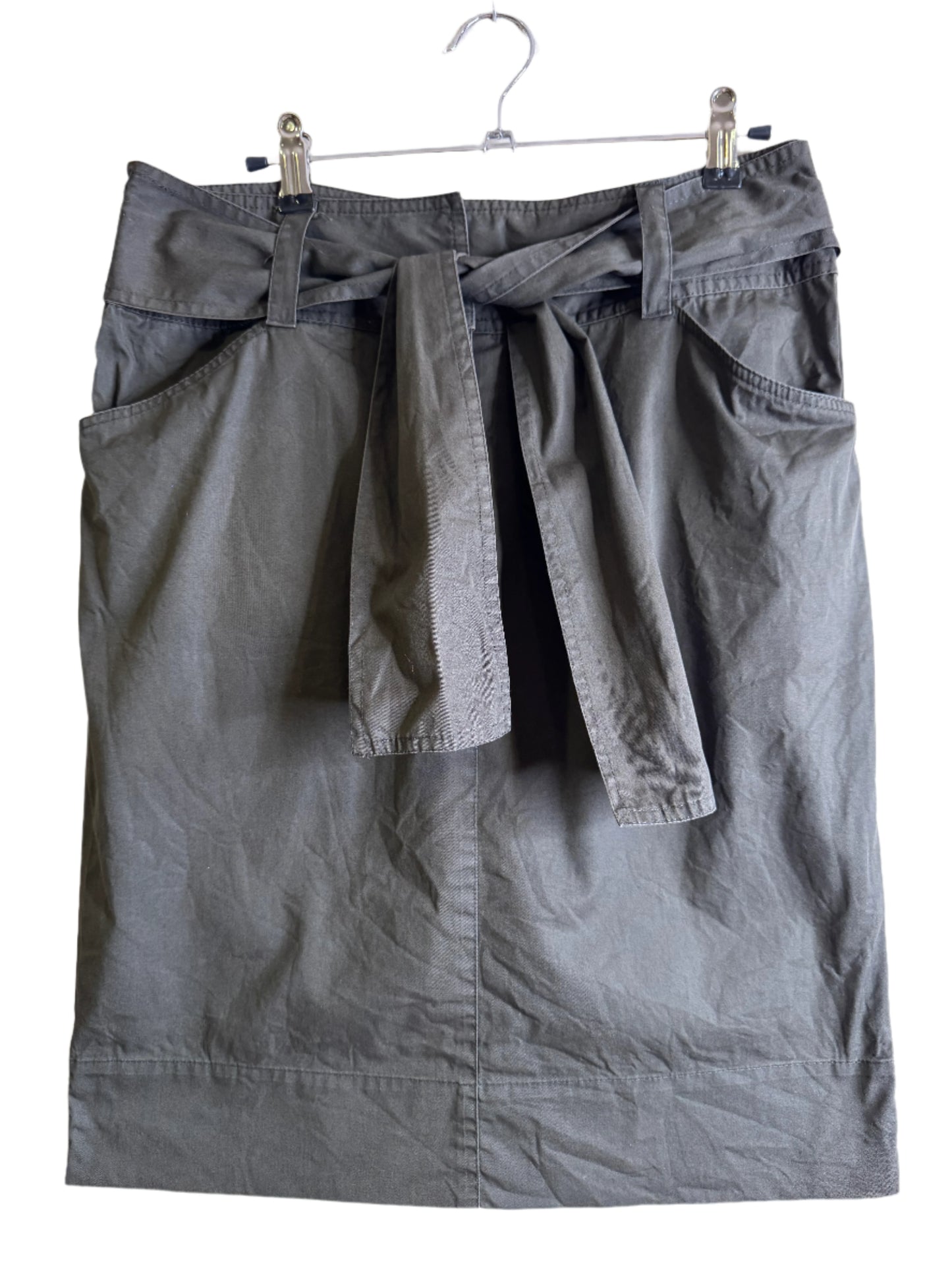Kenneth Cole - size 6
