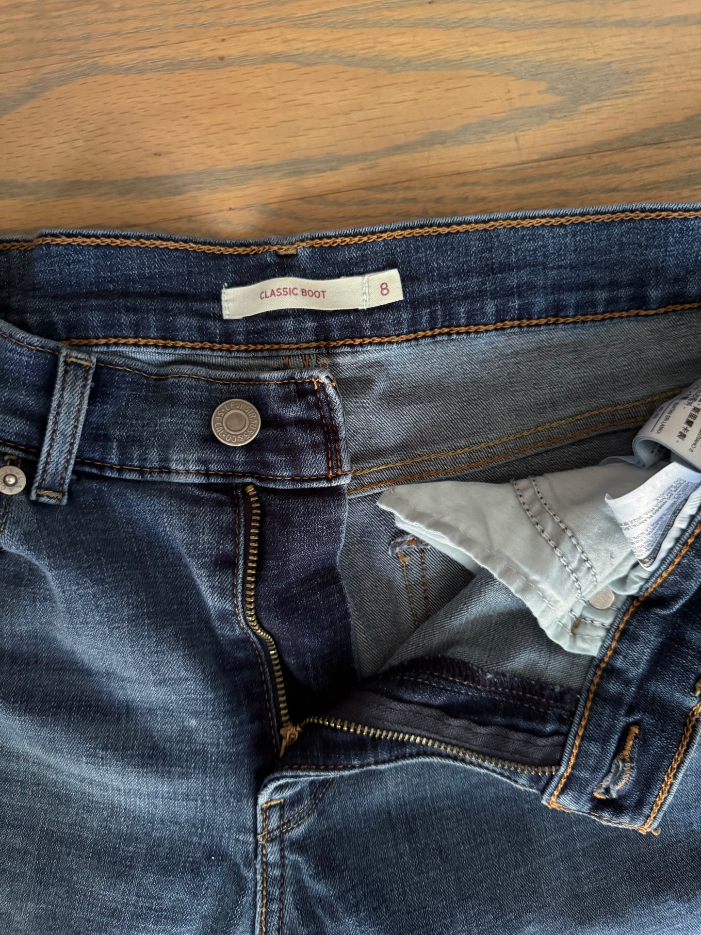 Levi’s classic 512 - size 8