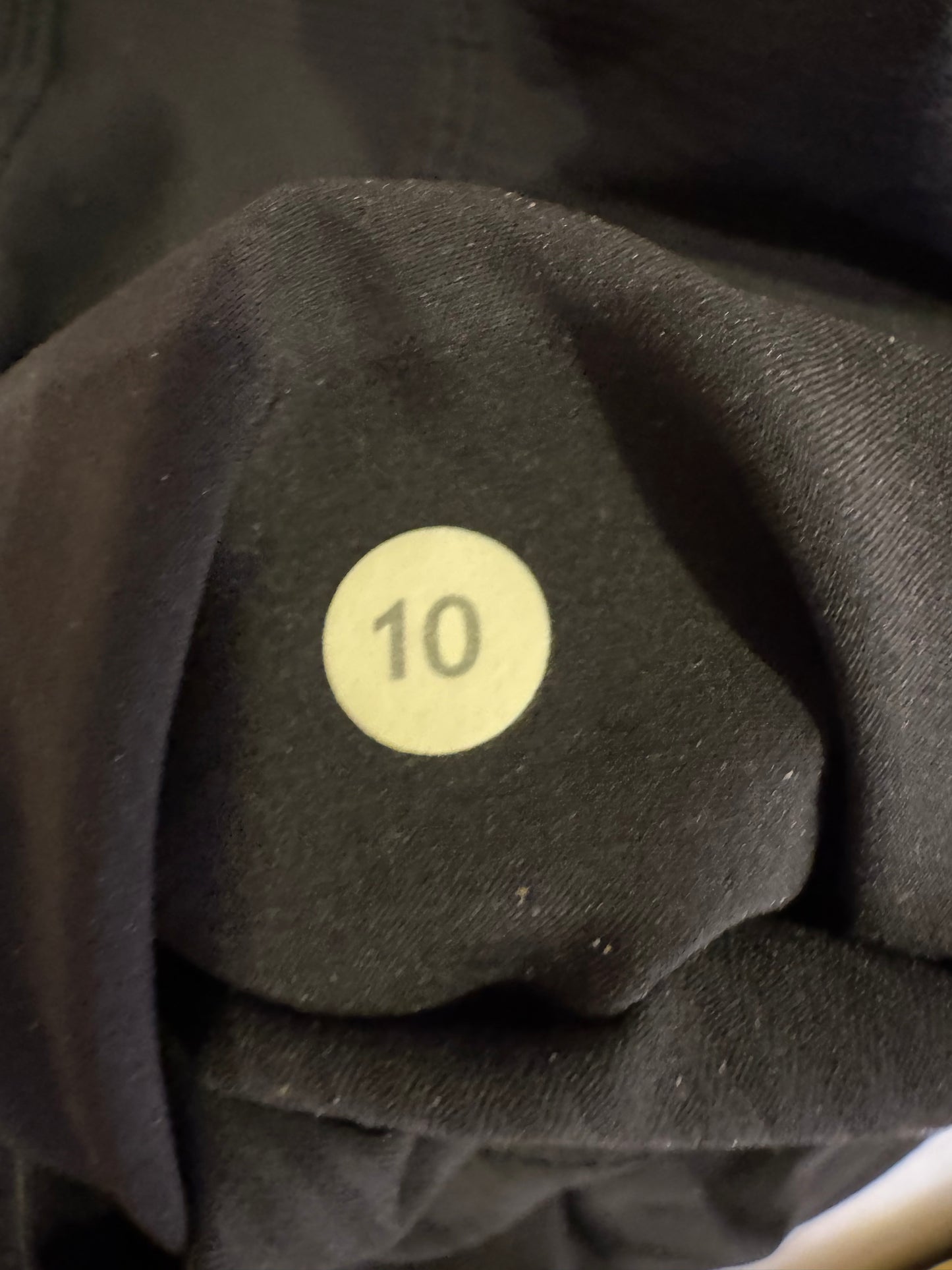 Lululemon black pant - size 10