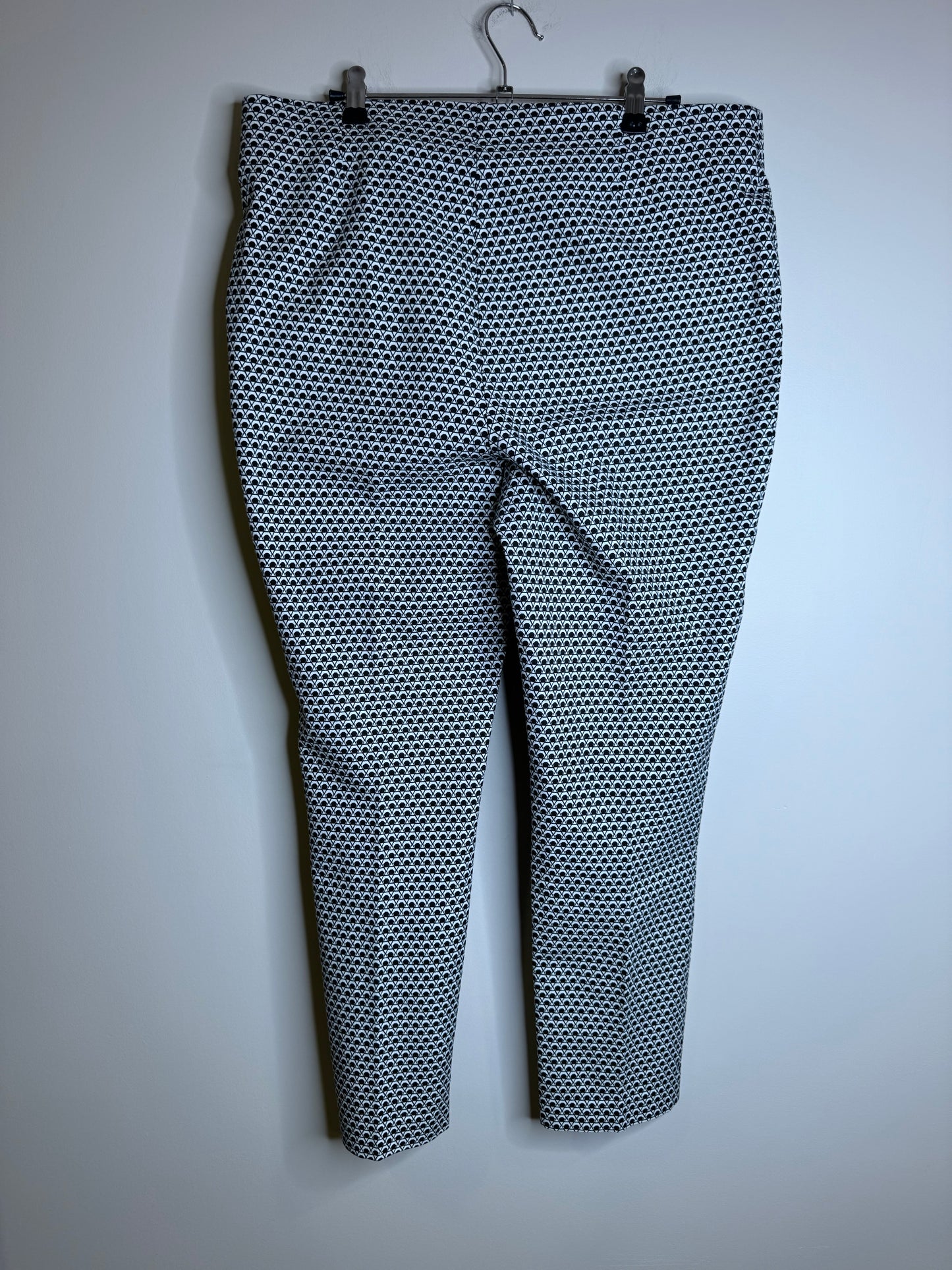 geometric ankle pant - size large