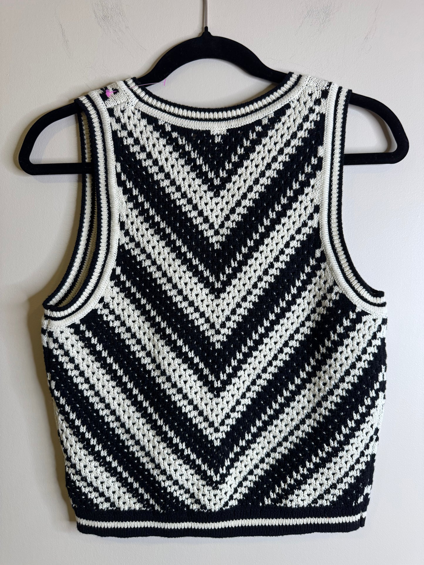 Gap vest NWT - small