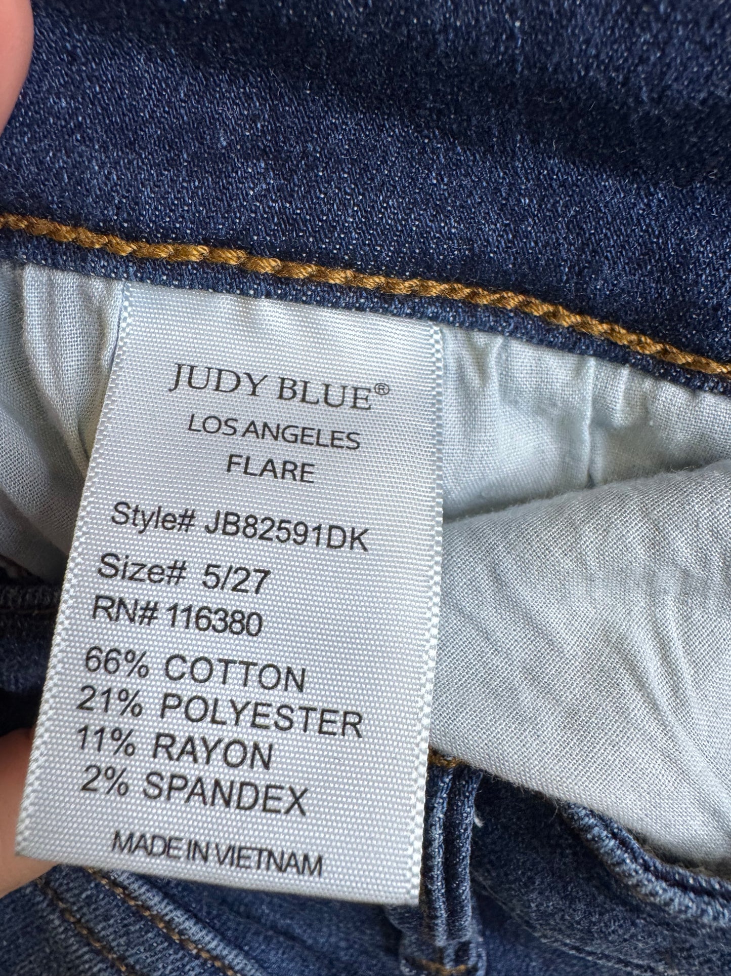 Judy Blue flare denim - size 27
