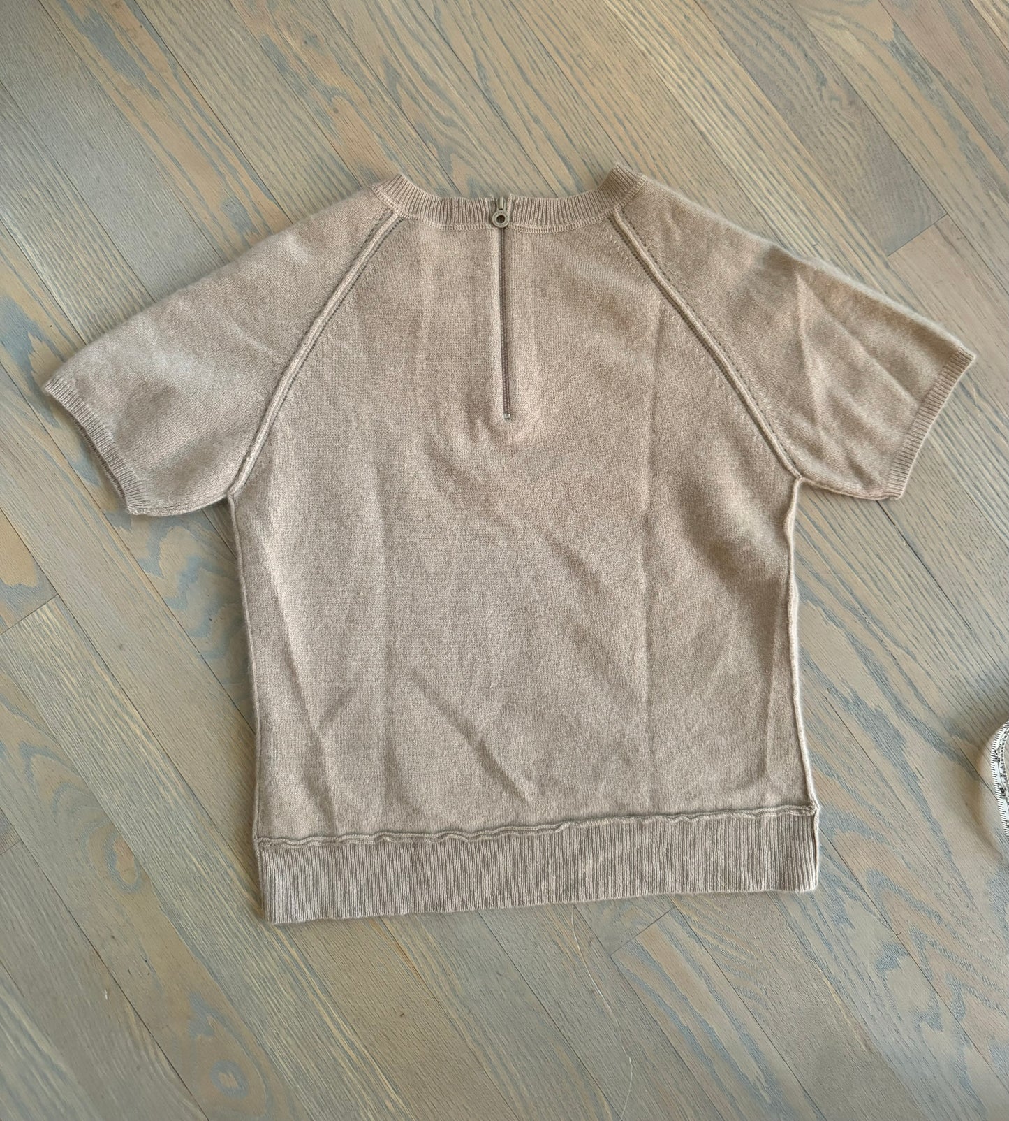 100% Cashmere short sleeve sweater - xs