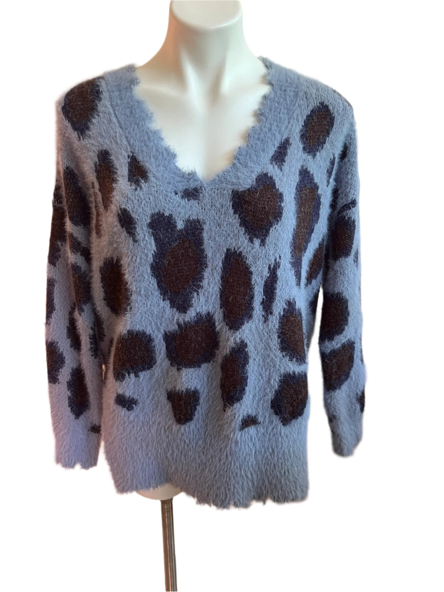 oversized animal print sweater - small