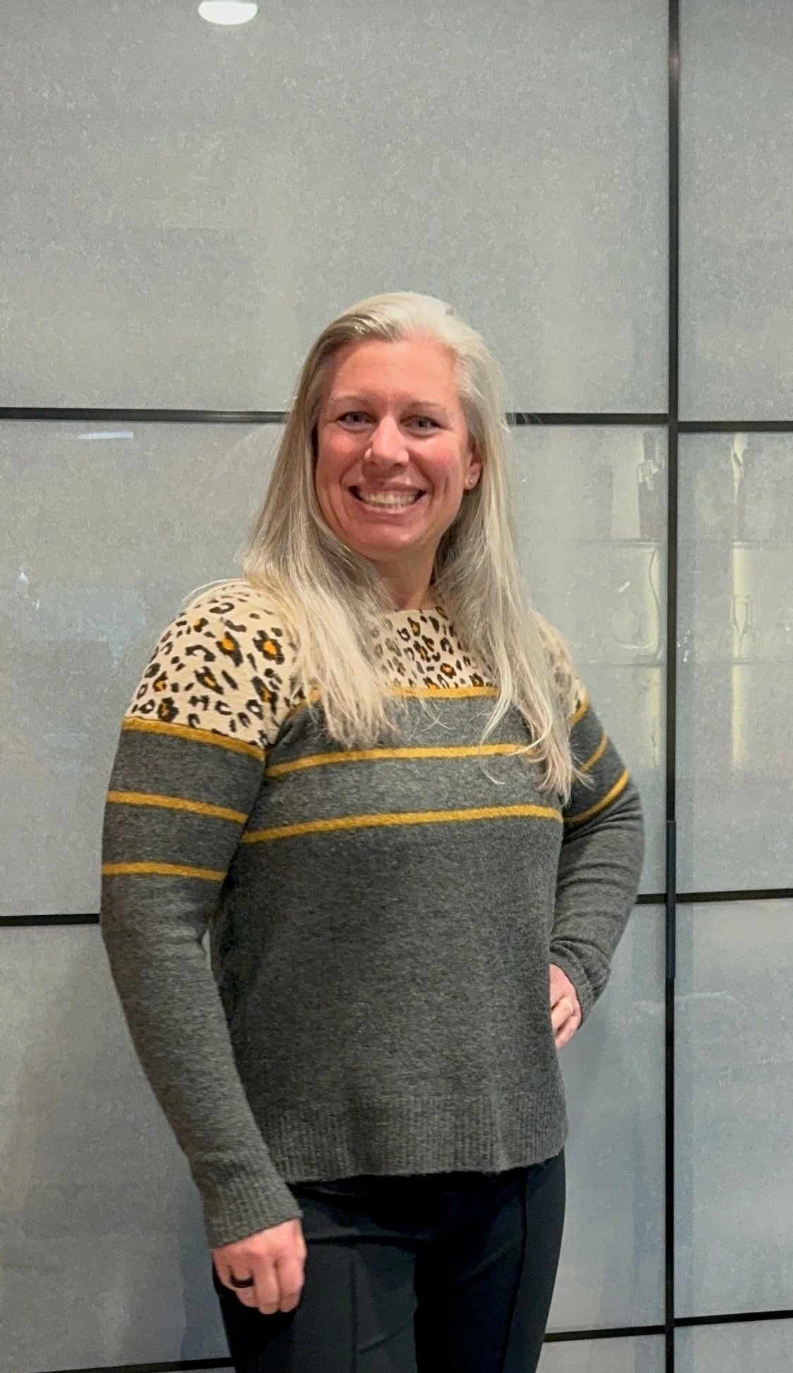 grey leopard stripe sweater - large