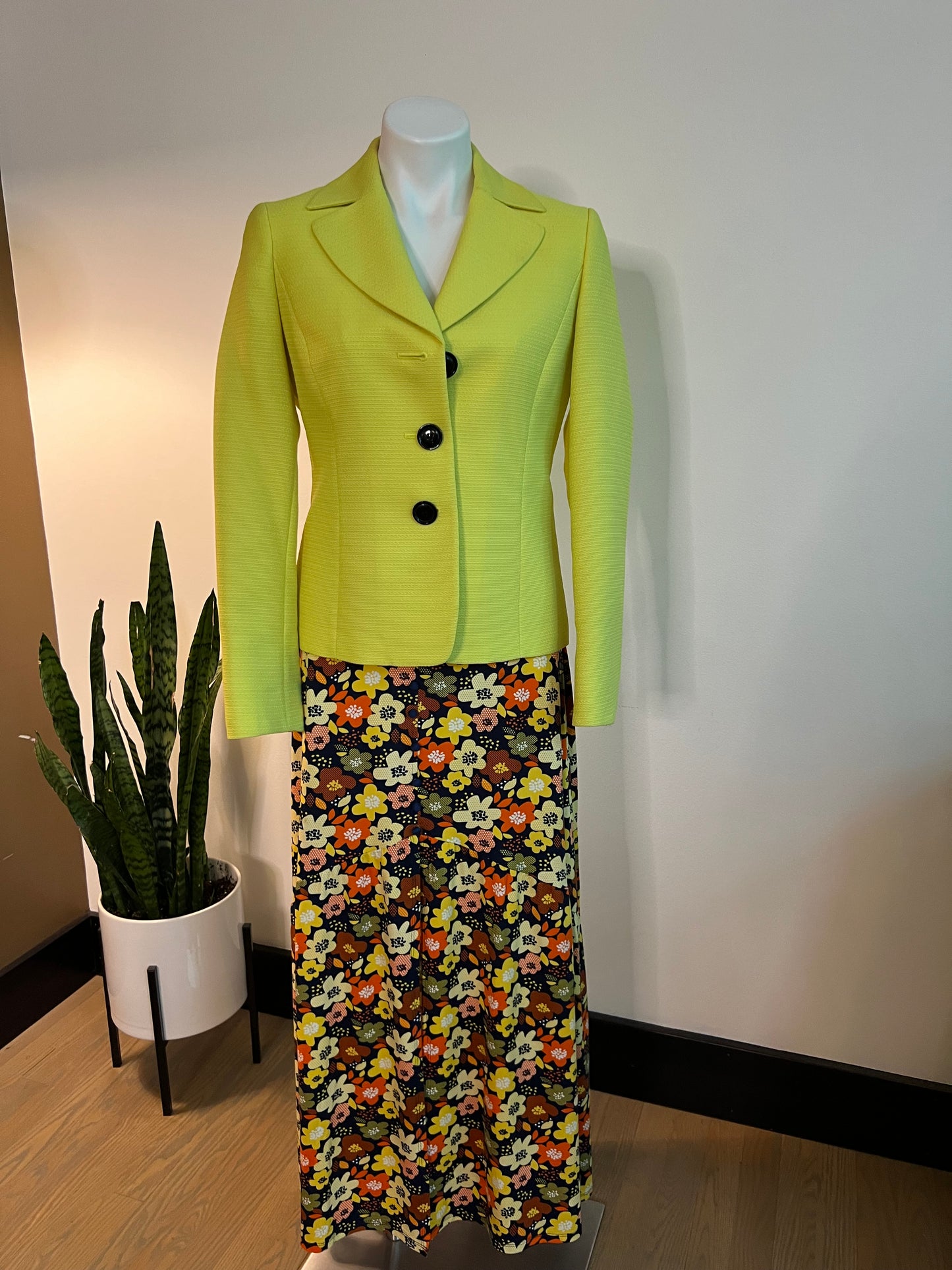 vintage blazer - size 6