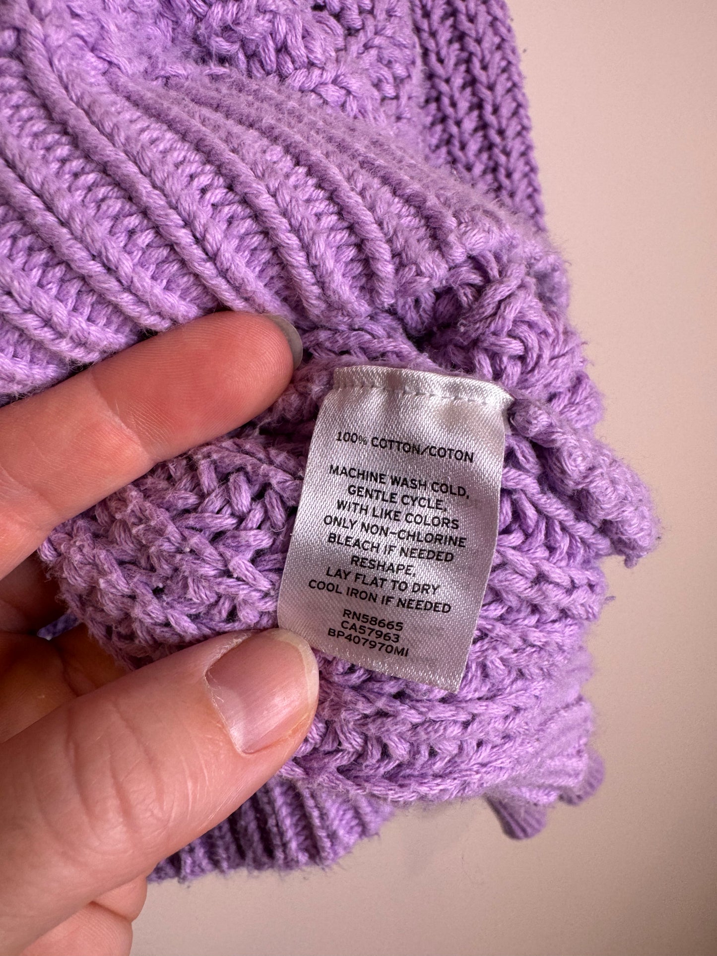 lavender balloon sleeve sweater - large
