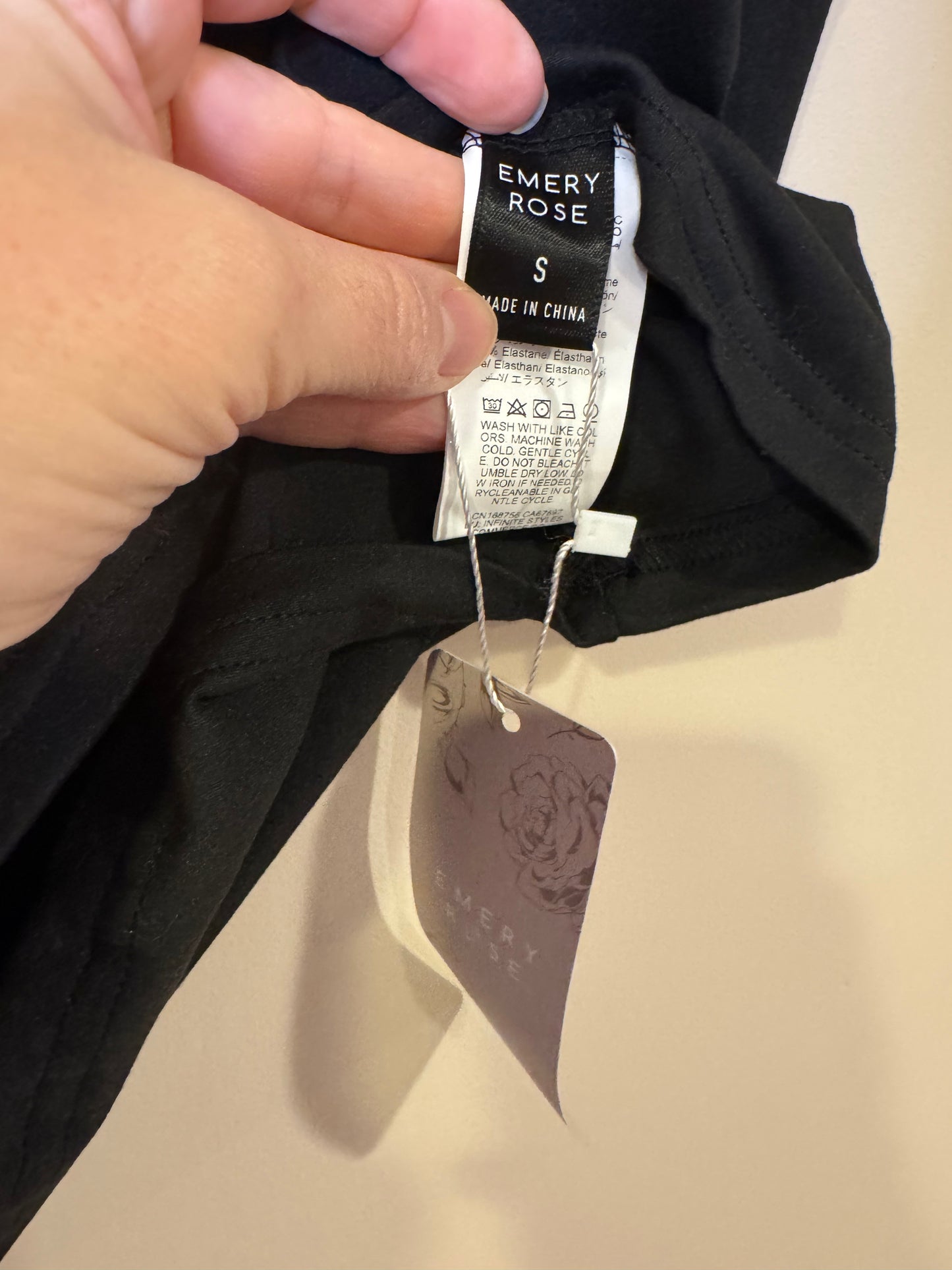 black sleeveless mock neck NWT - small