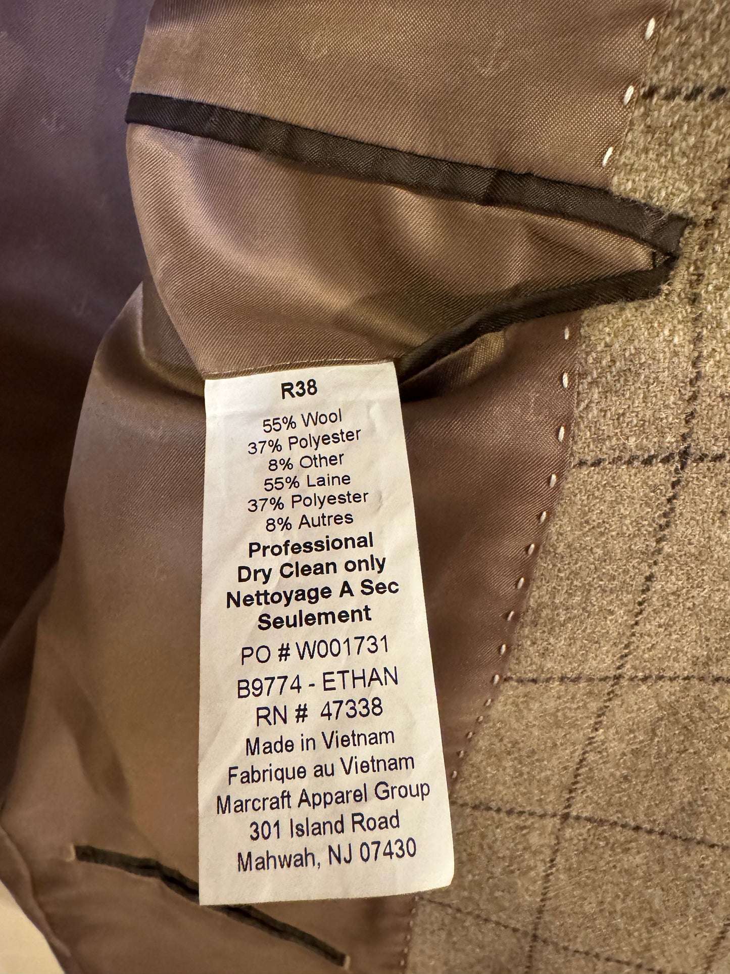Tommy Hilfiger sport coat - men’s 38