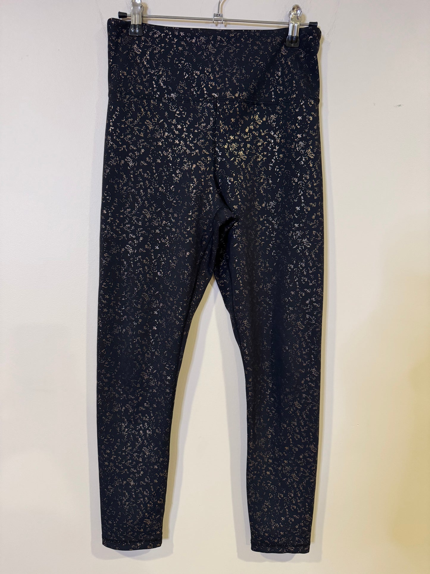 Zyia black leggings w/gold - size 6/8