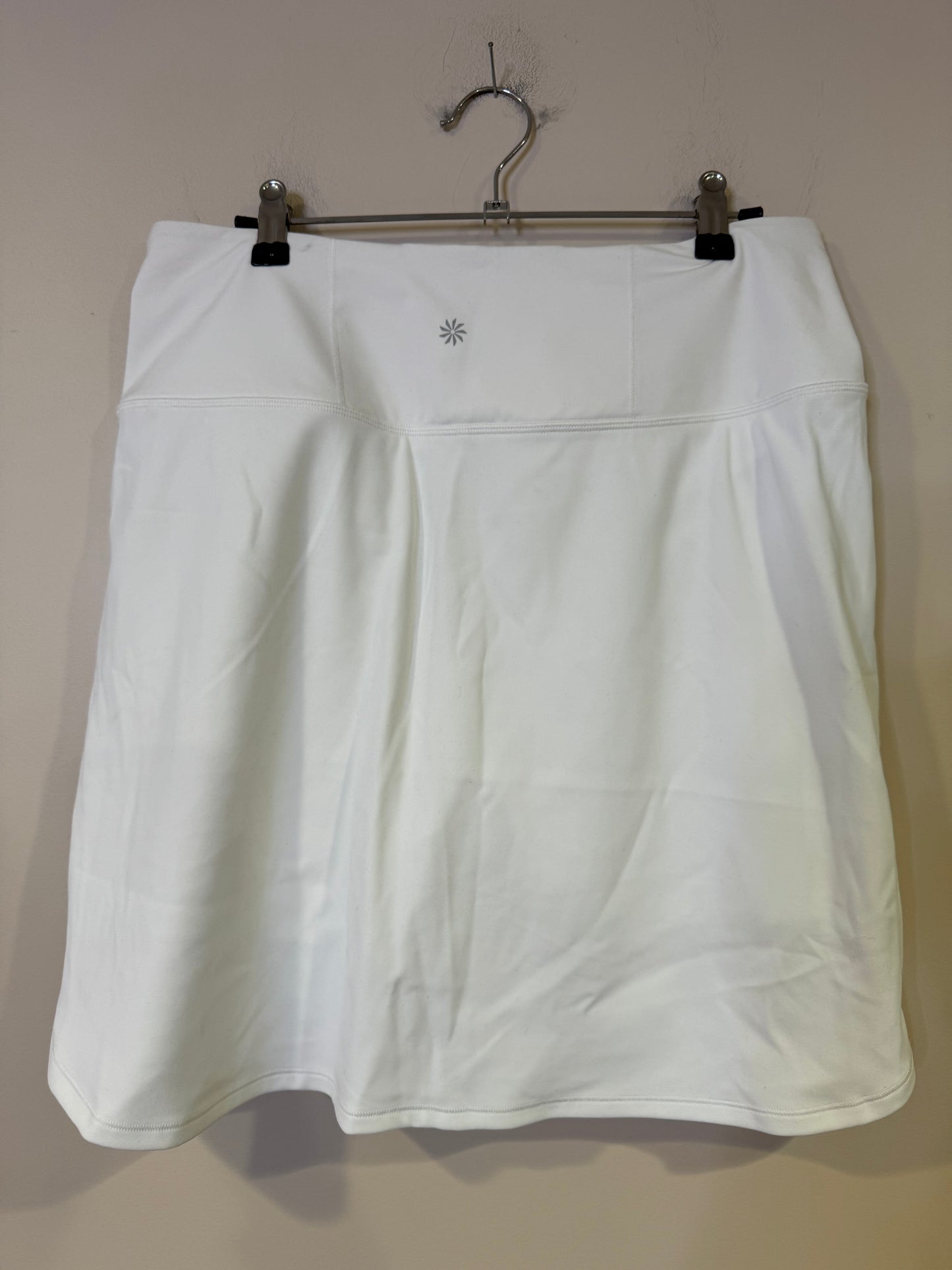 Athleta golf skirt - NWT medium