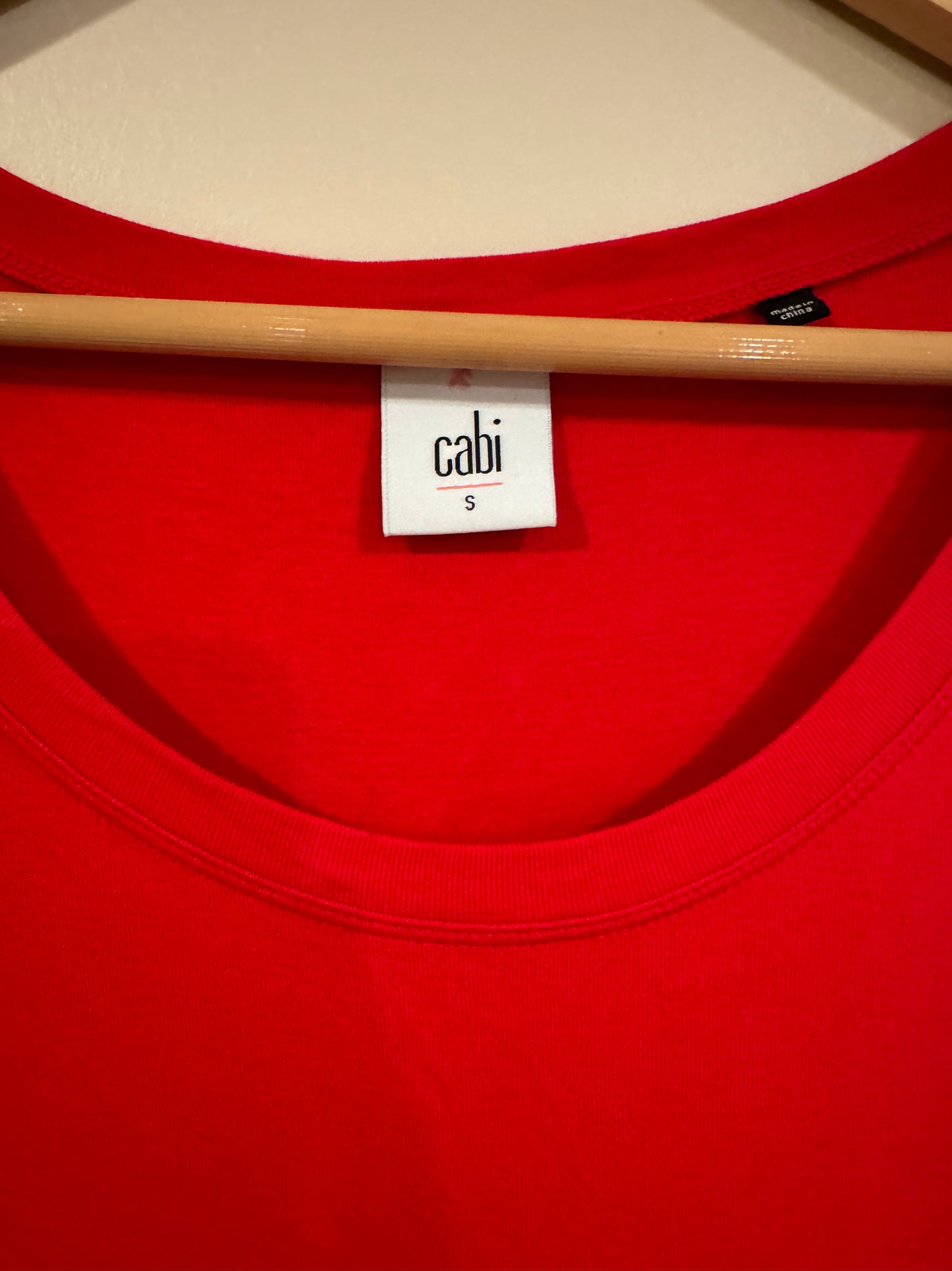 red t-shirt - small