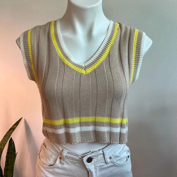 sweater vest - size small