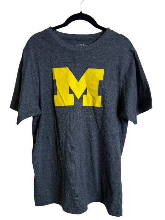 U of M t-shirt - medium
