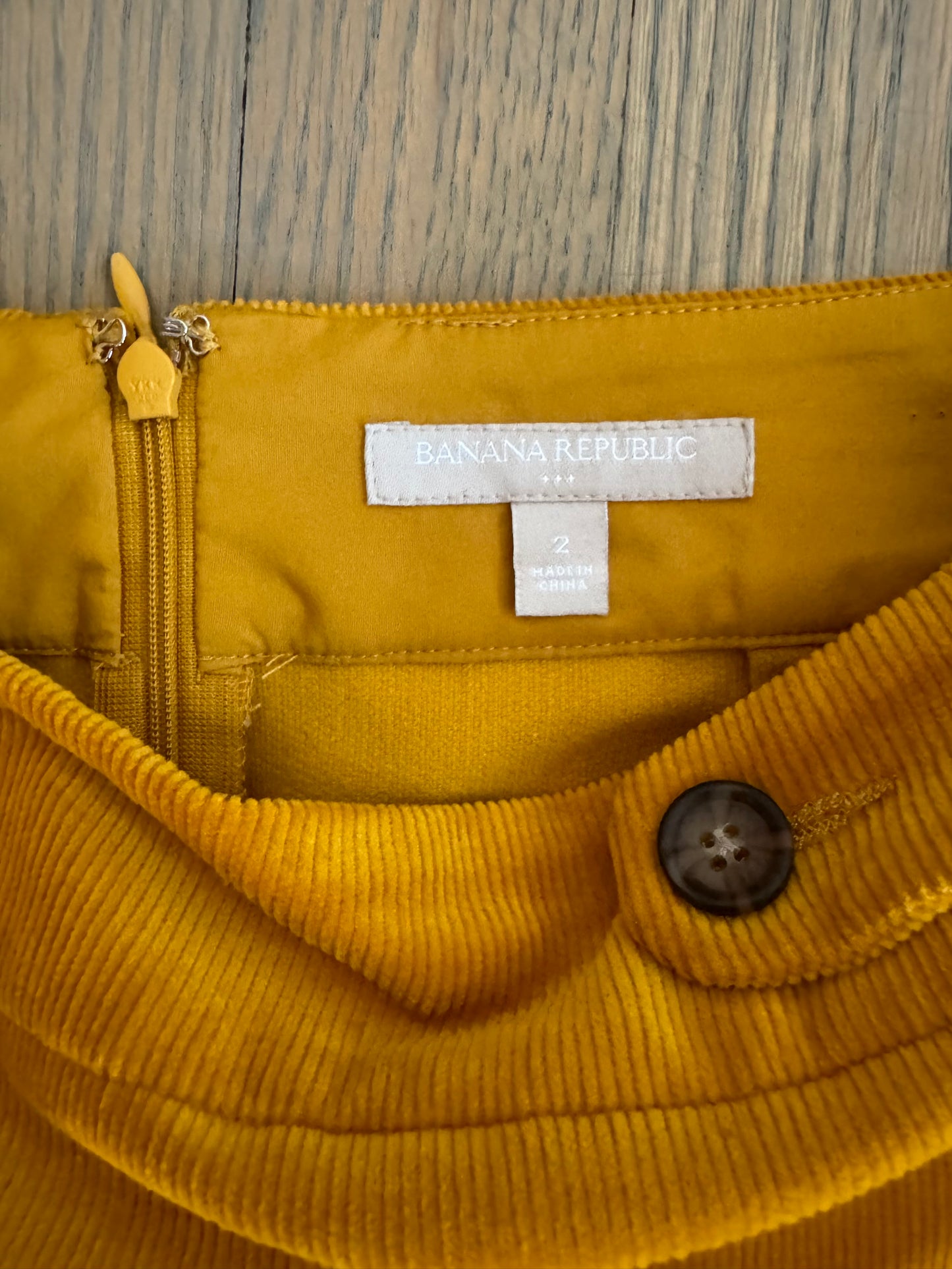 corduroy mini skirt - size 2