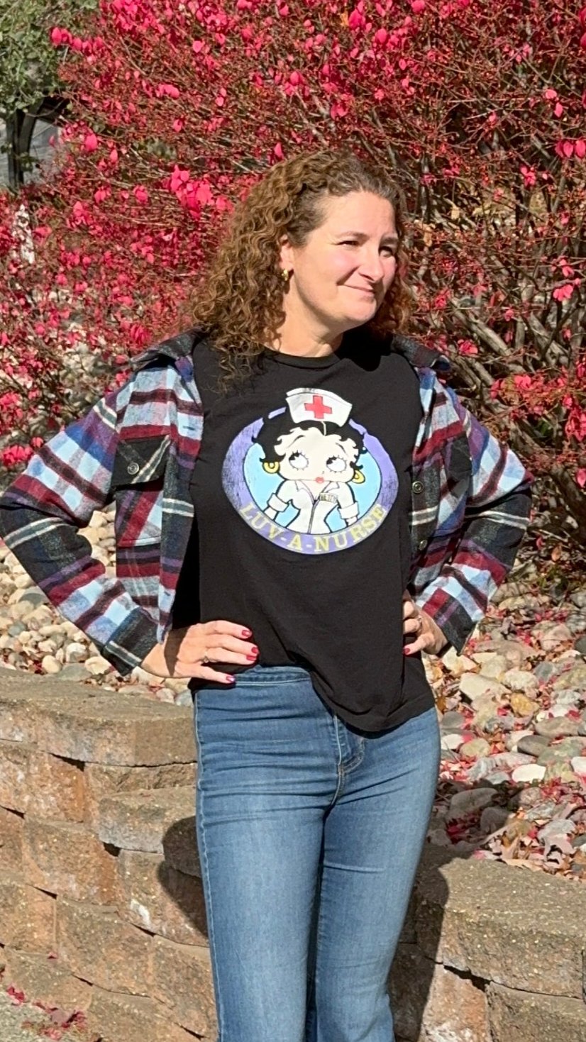 betty boop t-shirt - medium