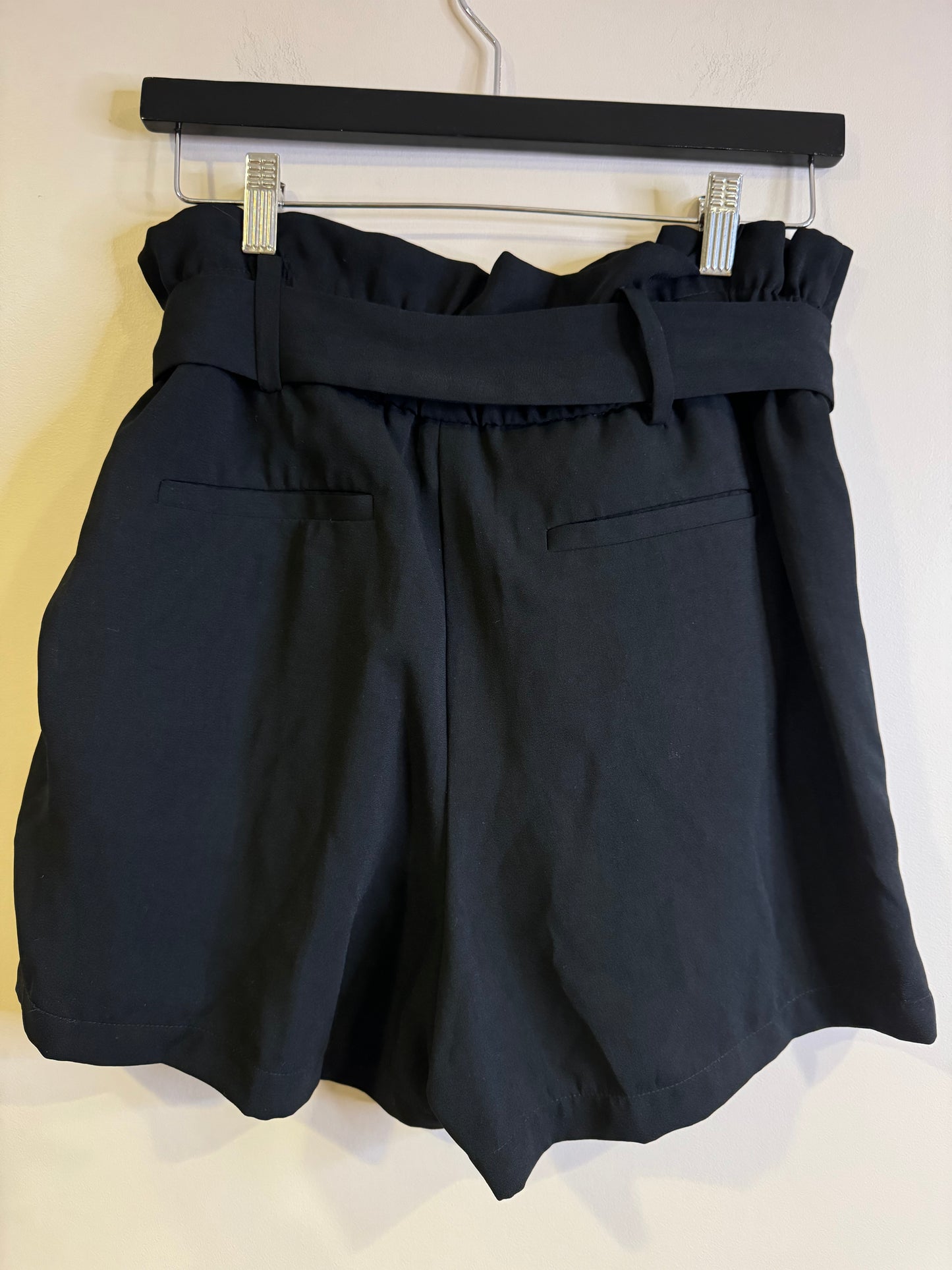 dressy shorts - medium