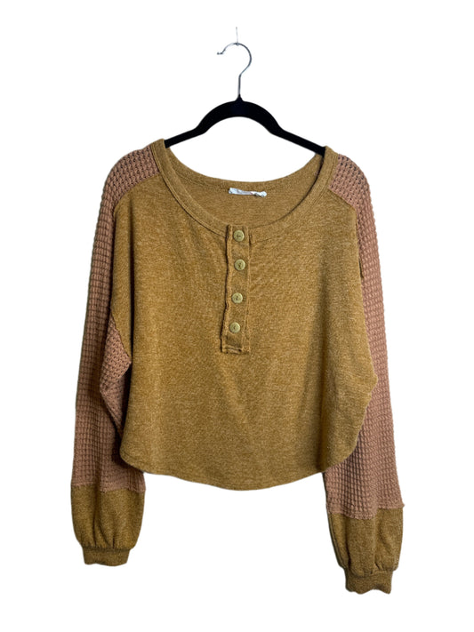 Lush caramel bell sleeve crewneck - small