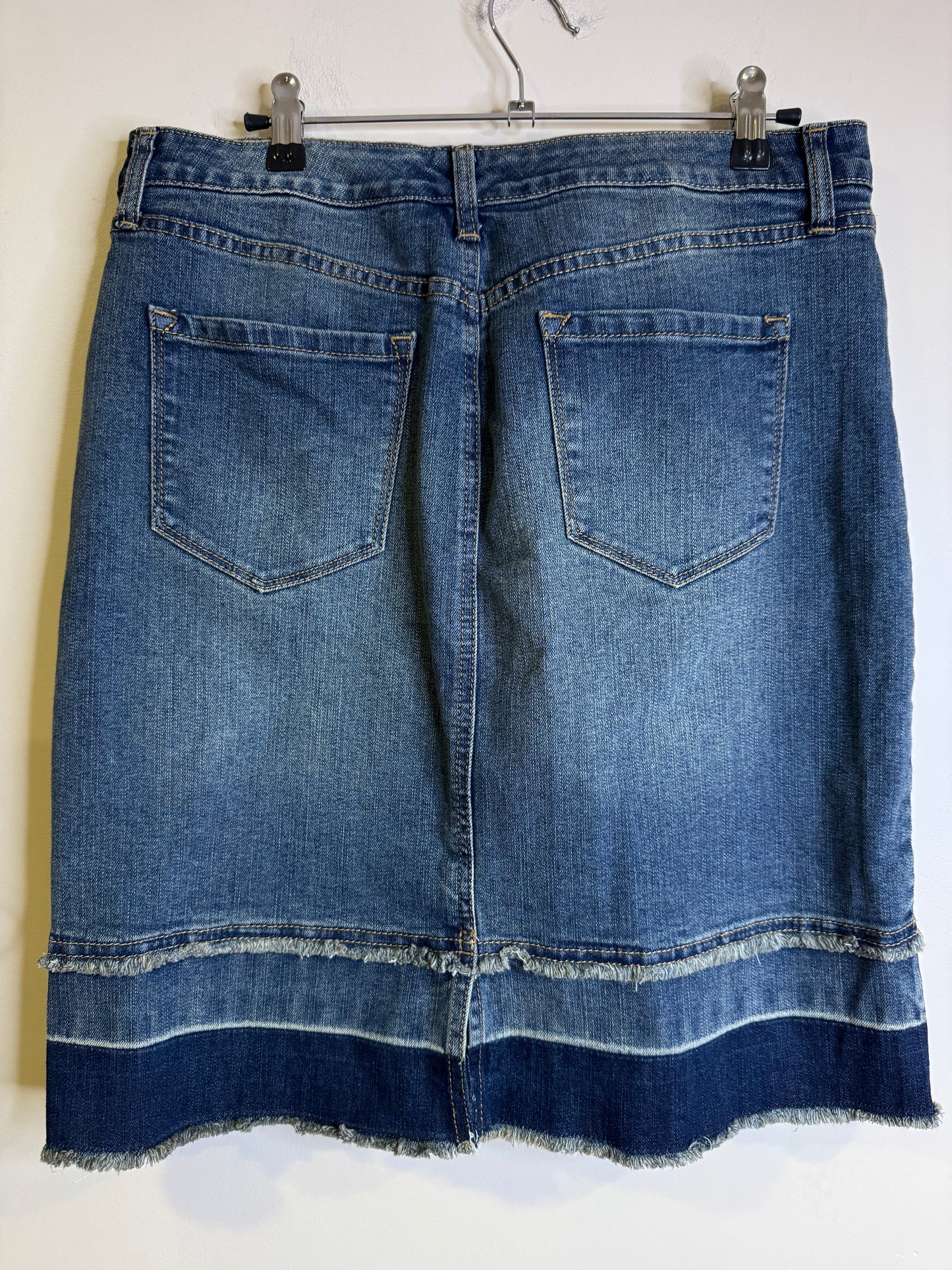 Nine West denim skirt - size 10