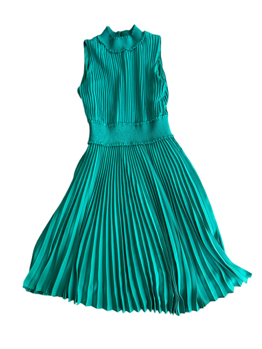 shamrock green pleated dress - size 12