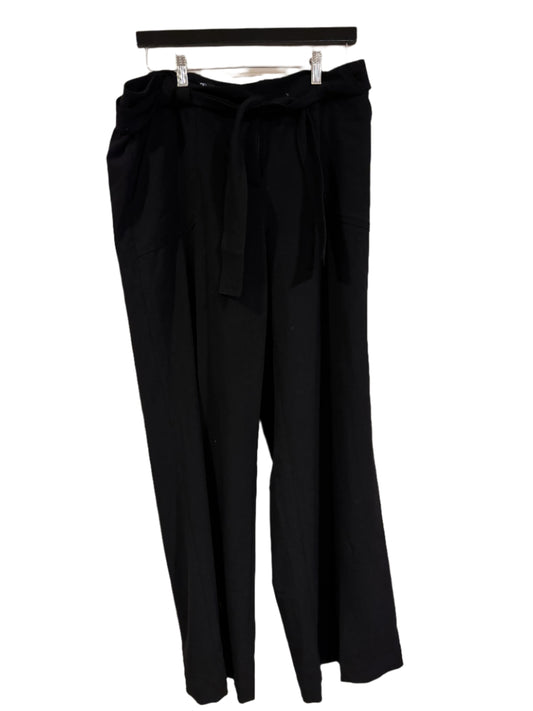 black pull on pant - size 12