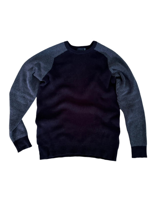 Storm tech Performance sweater - Medium