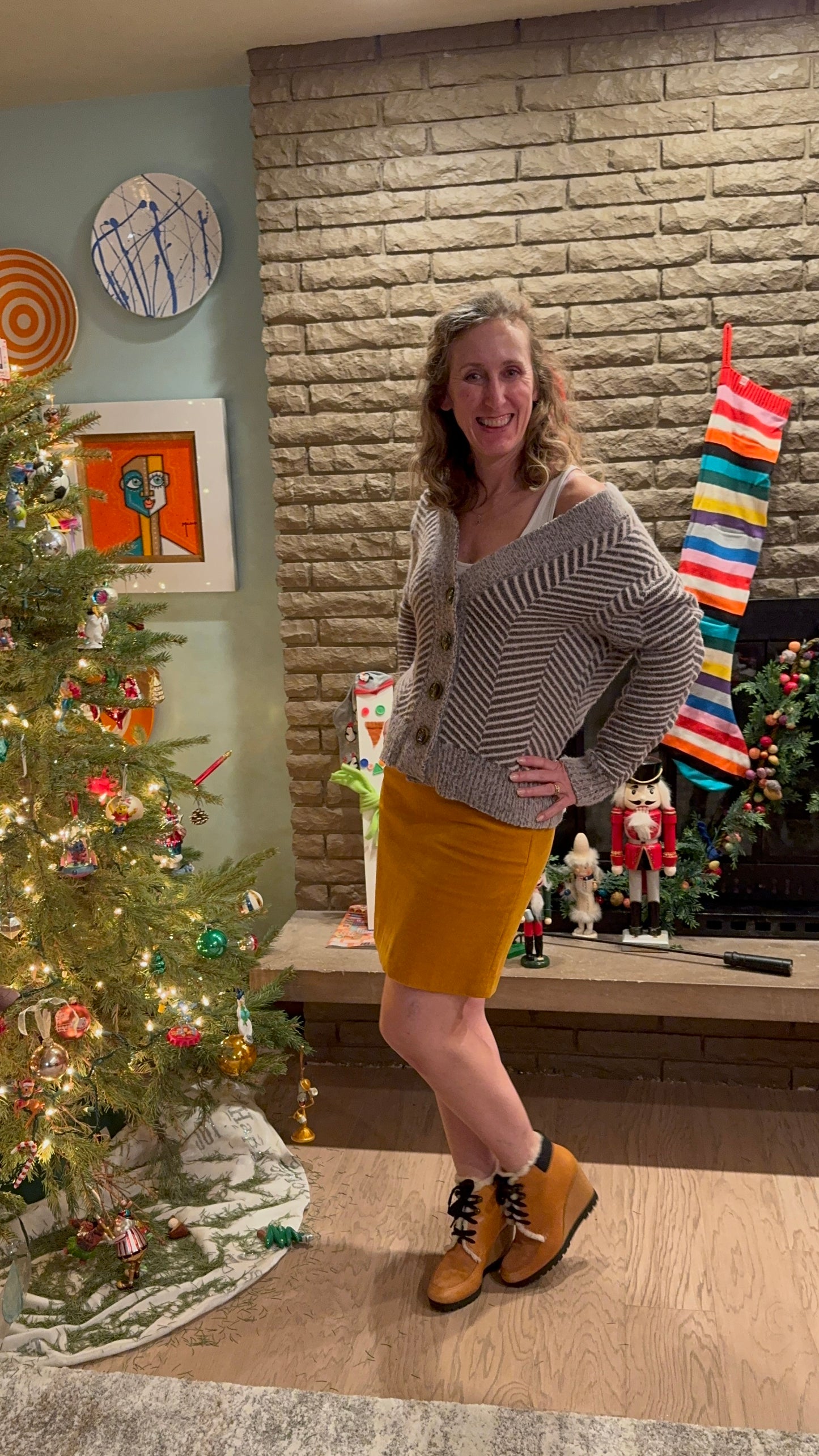corduroy mini skirt - size 2