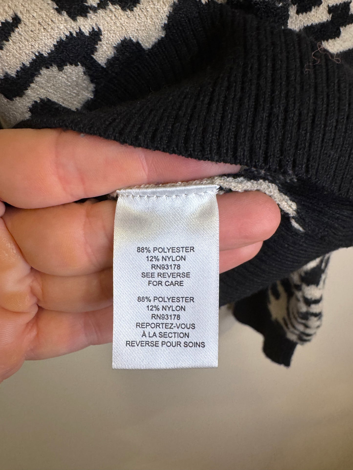 snow leopard sweater - small