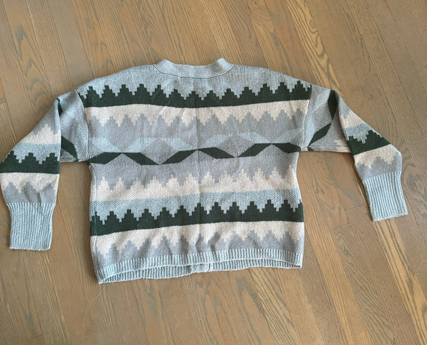 cardigan - size Medium