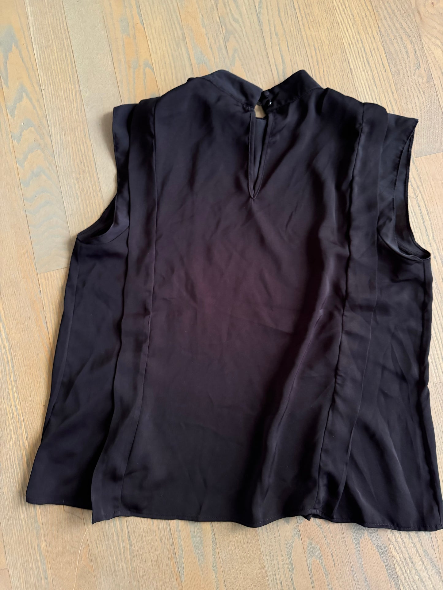 black sleeveless blouse - large