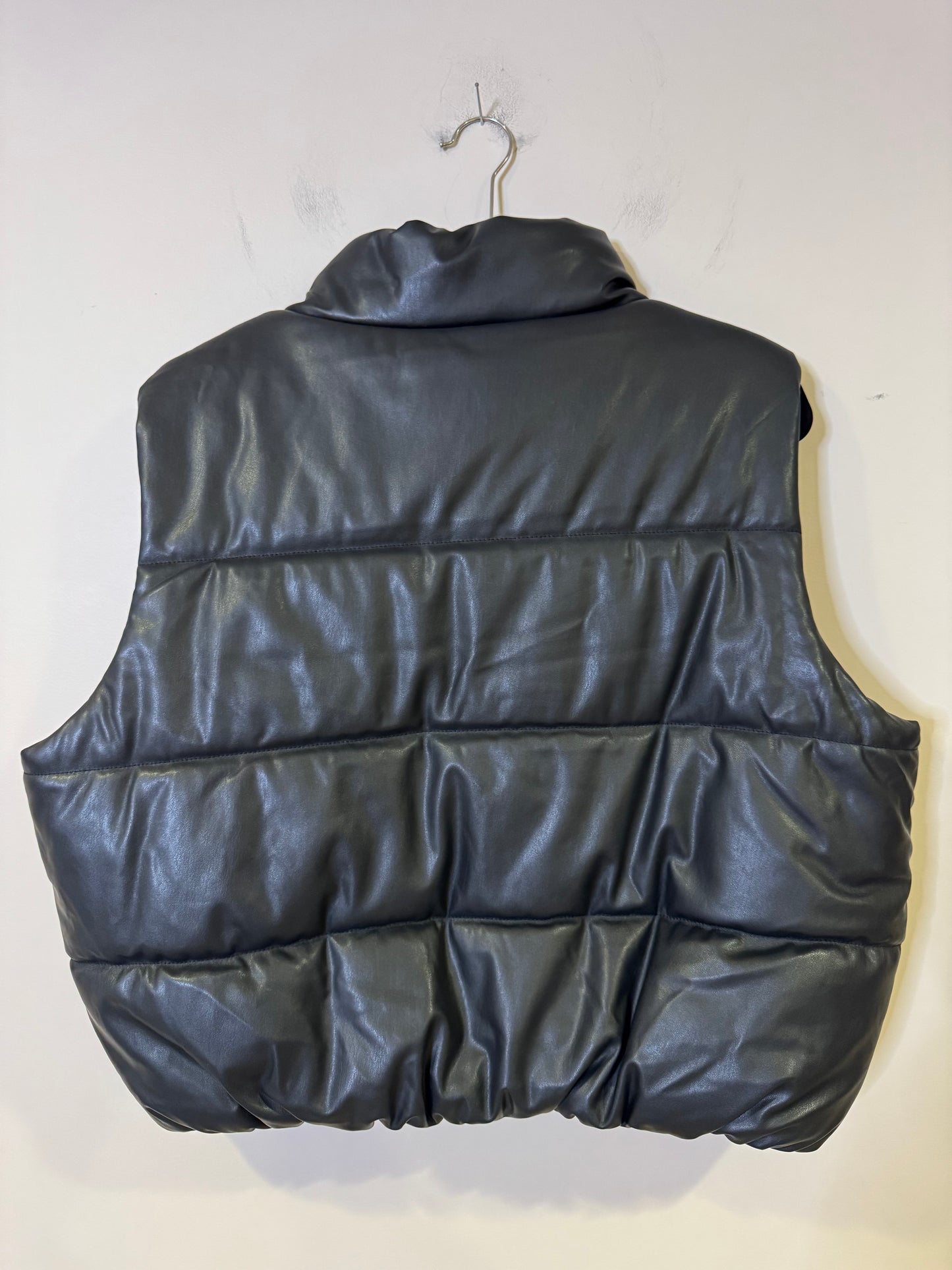 black faux leather puffer - 3X