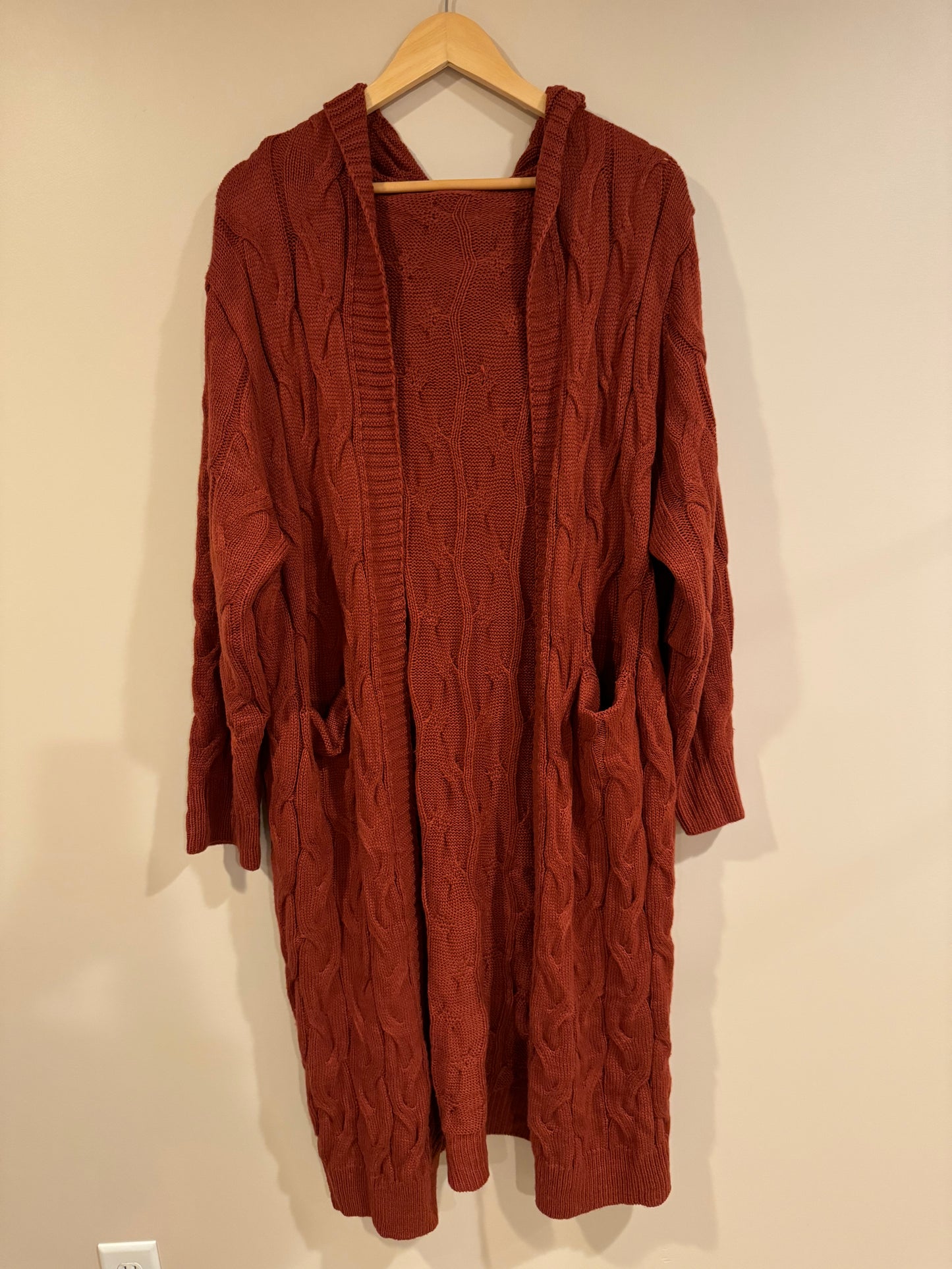 LONG chunky rust cable knit cardigan - size XL