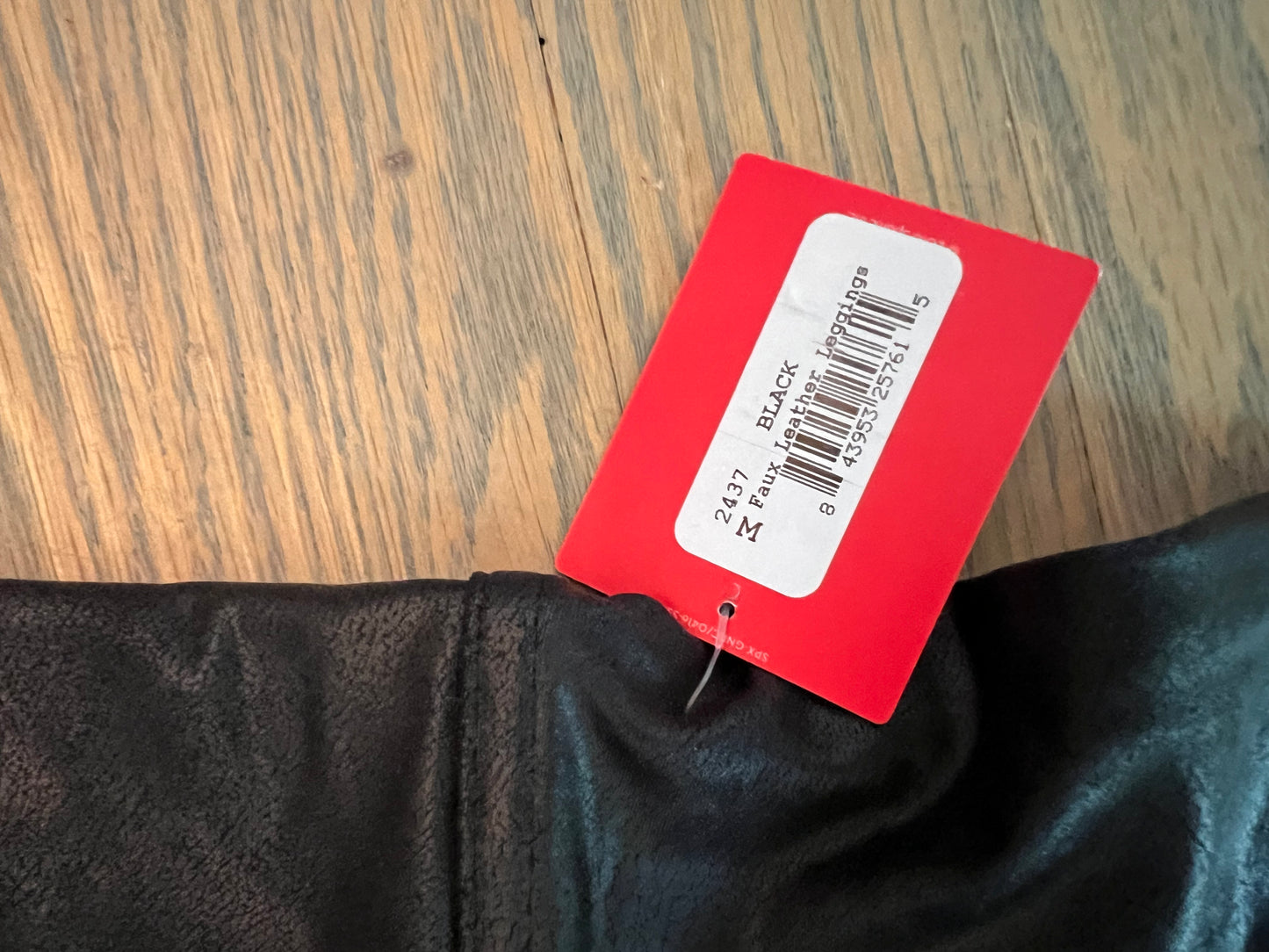 Spanx black faux leather leggings - size Medium NWT