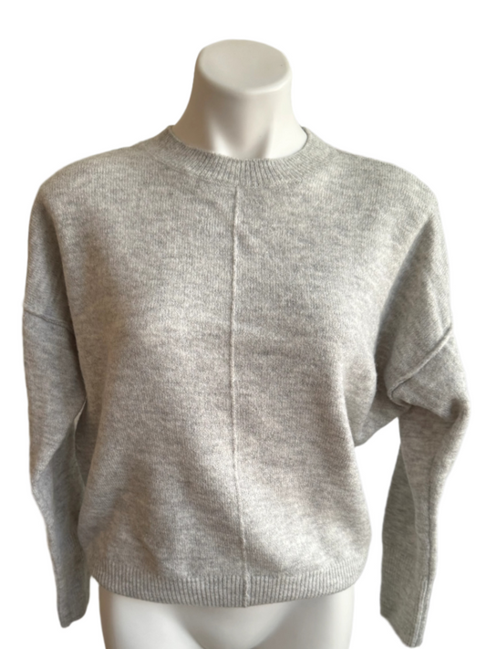 Cozy light grey sweater - small